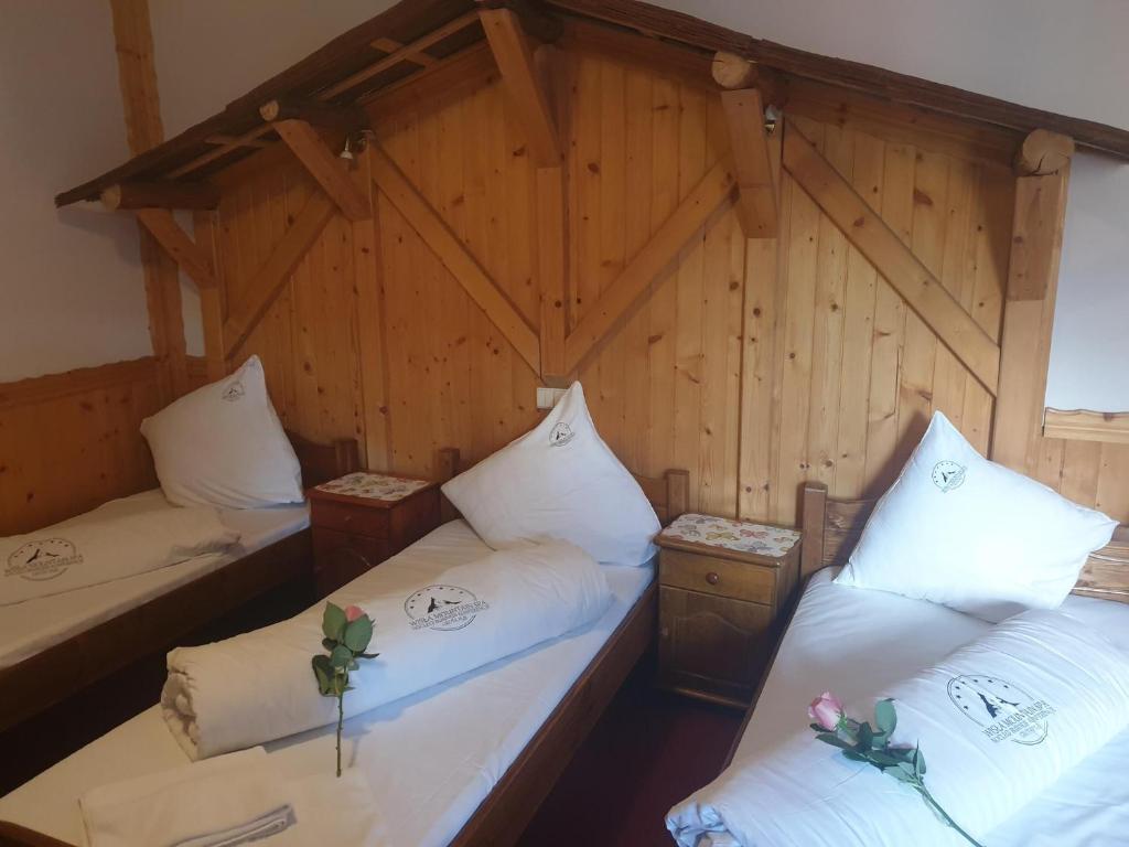 Posteľ alebo postele v izbe v ubytovaní Wisła Mountain SPA