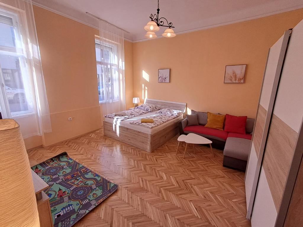Hanna Apartman 1-2 9730 Kőszeg, Kossuth Lajos utca 19 kép - 1