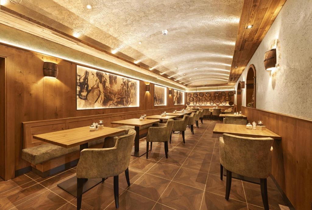 Wellness- und Bierhotel Adam Bräu - 2