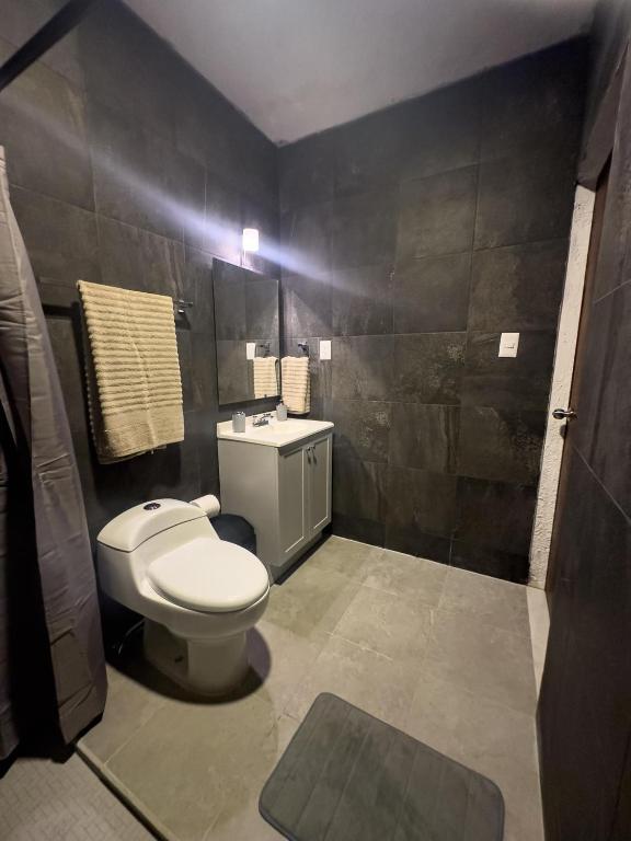 Habitación 17 a unos pasos de la playa Las Brisas