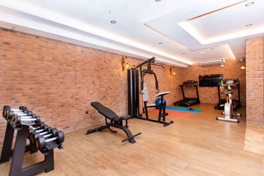 Fitness centrum a/nebo fitness zařízení v ubytování Opatija Hotel