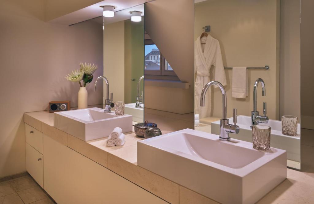 Koupelna v ubytování Hotel Alden Splügenschloss Zürich - Leonardo Limited Edition