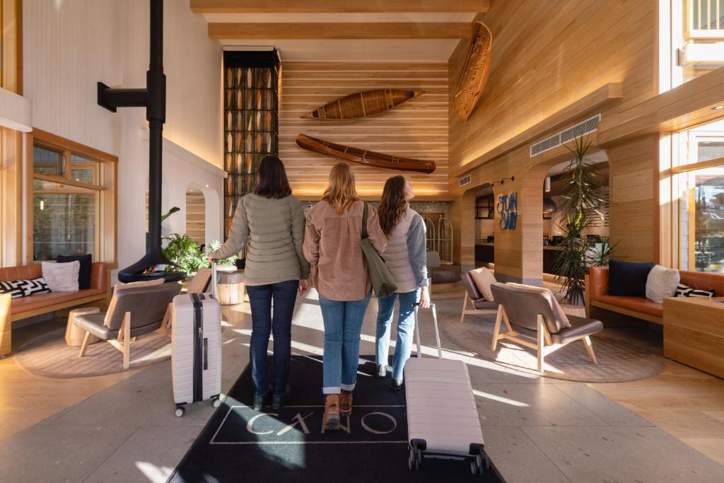 Hosté ubytování Hotel Canoe and Suites