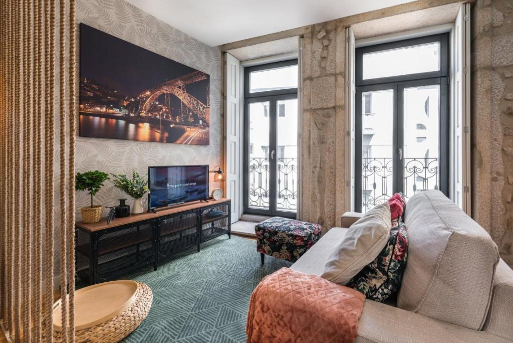 GuestReady - Industrial stay in downtown Porto