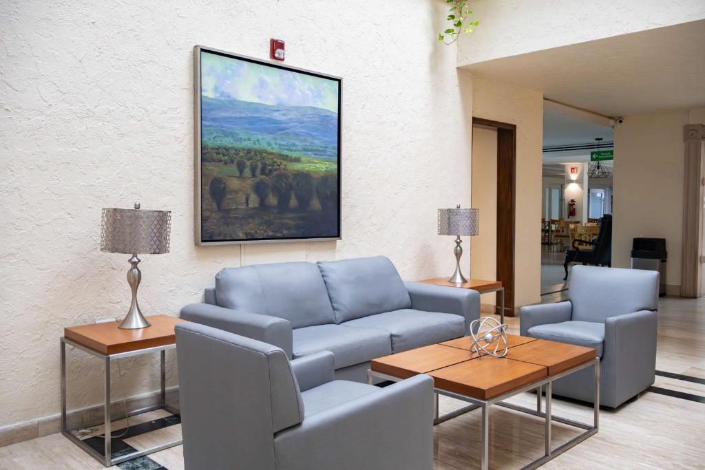 Un lugar para sentarse en Best Western PLUS Monterrey Colón