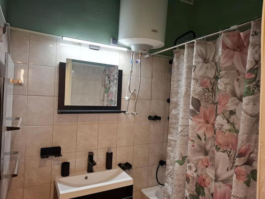 Anna Studio 1077 Budapest, Bethlen Gábor utca 9 kép - 1