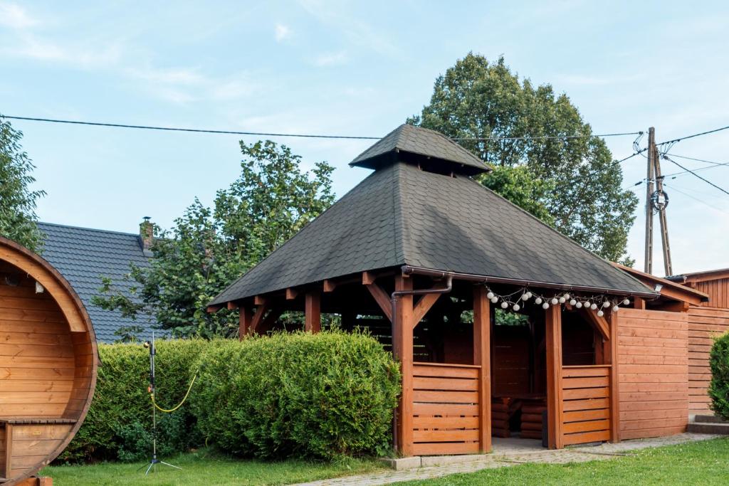 Budova, v ktorej sa horská chata nachádza