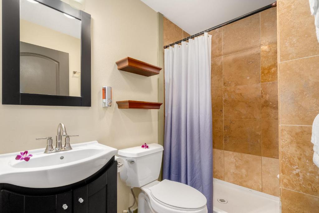 Paradise Bay Resort - One-Bedroom Suite