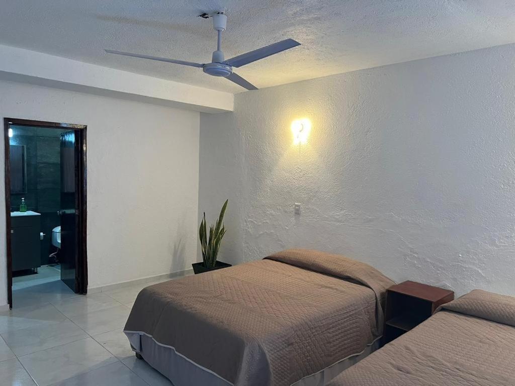 Habitación 18 a unos pasos de la playa Las Brisas