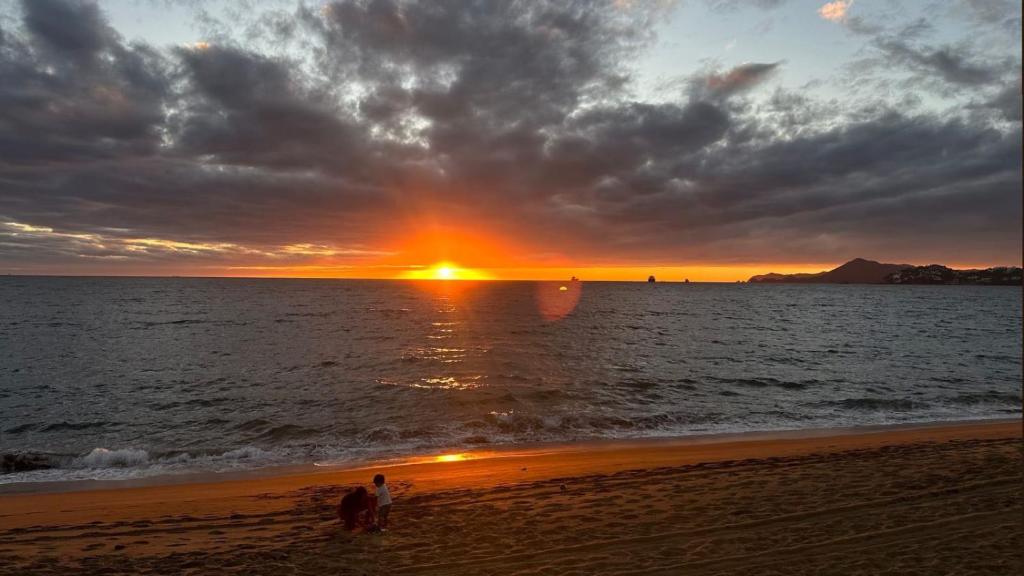 Habitación 17 a unos pasos de la playa Las Brisas