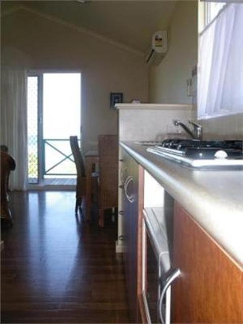 Dongara Tourist Park - Chalet De Dos Habitaciones Con Vista Al Mar