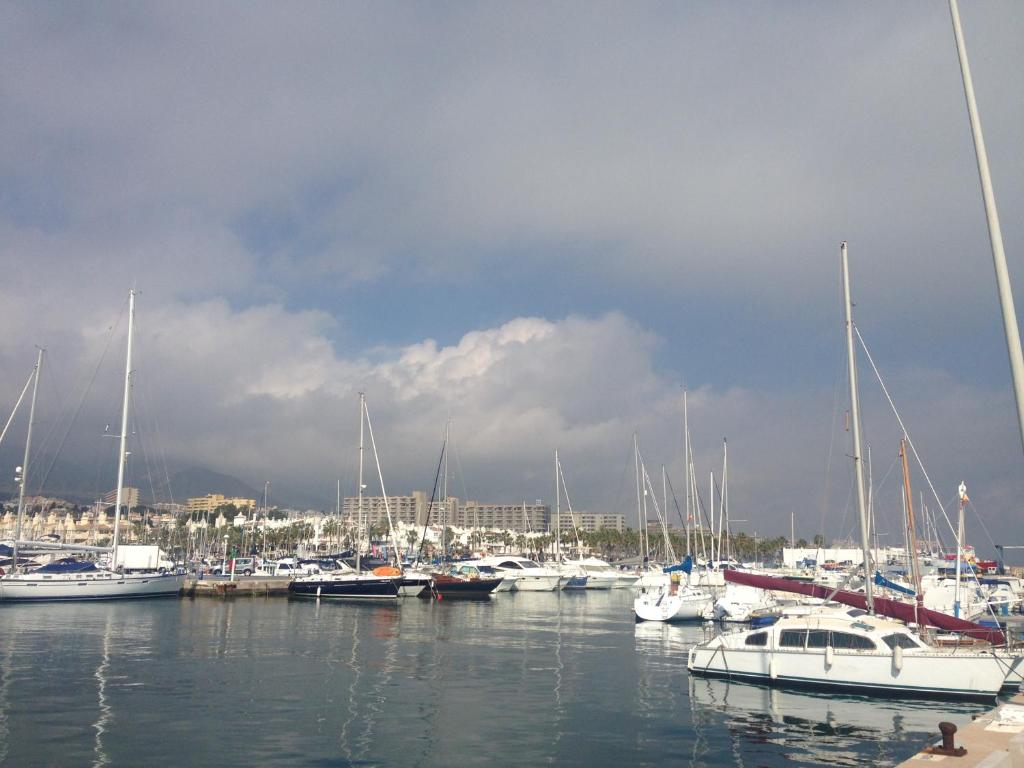Oferta de trabajo retirarse Cordero Apartamento Puerto Marina, Benalmádena – Precios actualizados 2023 Oferta de trabajo retirarse Cordero Apartamento Puerto Marina, Benalmádena – Precios actualizados 2023