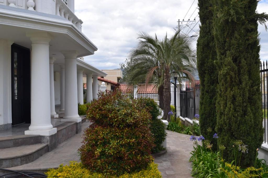 Zahrada ubytování NAPOLES - Luxury Home