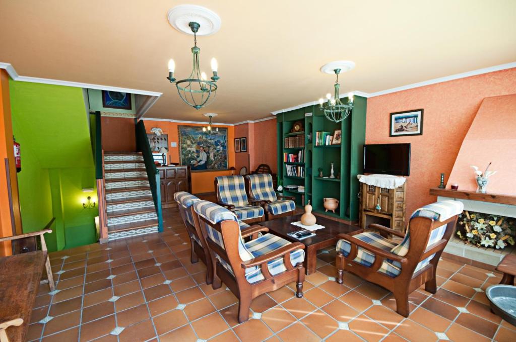 Hotel Las Chimeneas, Celorio, Spain - Booking.com