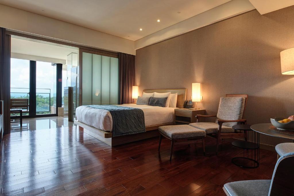 Fleur de Chine Hotel - Premier King Mountain View