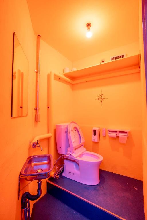 Koupelna v ubytování YOUTEI2 HOSTELs