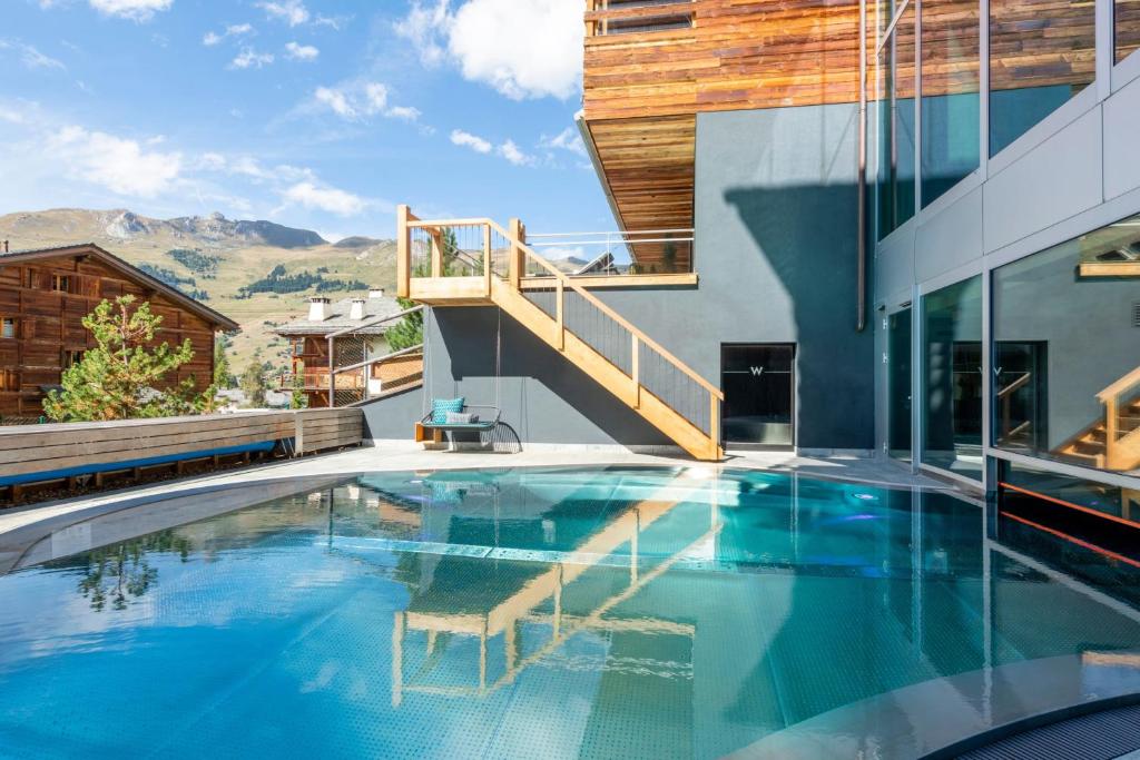 Bazén v ubytování W Verbier nebo v jeho okolí