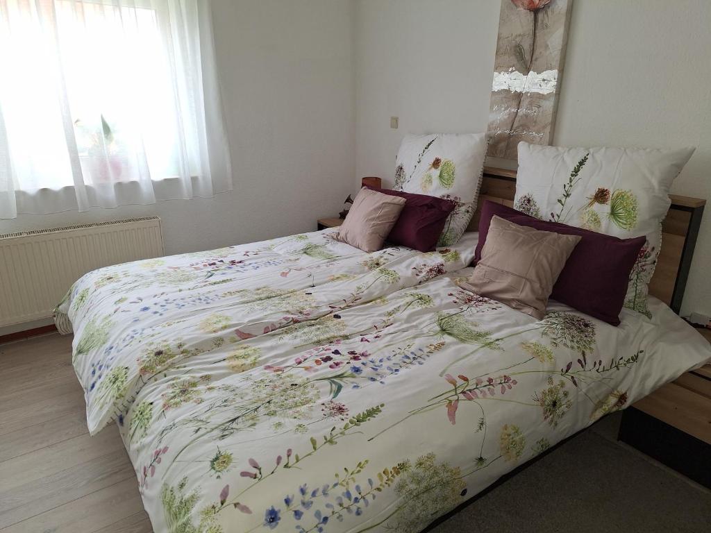 Photo from Bed & Breakfast & Theetuin Bathorn in Hoogstede, Lower-Saxony, Germany