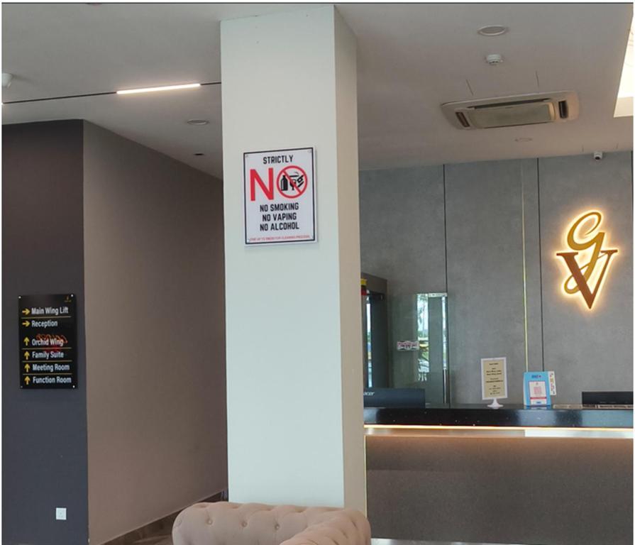 Certifikát, hodnocení, plakát nebo jiný dokument vystavený v ubytování Hotel Golden View Nilai