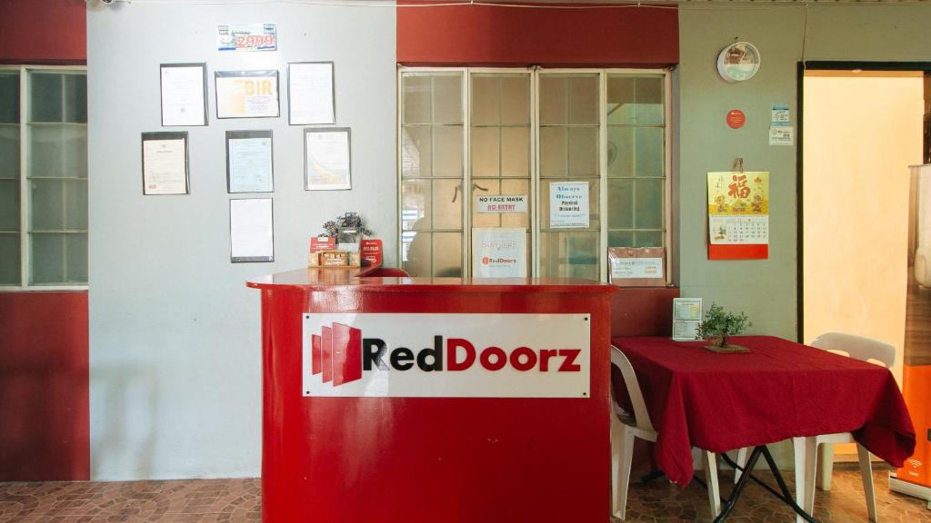 Certifikát, hodnocení, plakát nebo jiný dokument vystavený v ubytování RedDoorz @ FDB Homes Nueva Ecija
