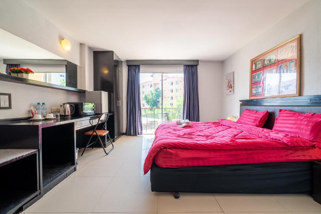 Abunawas Merry Inn at Walking Street - Resim 26