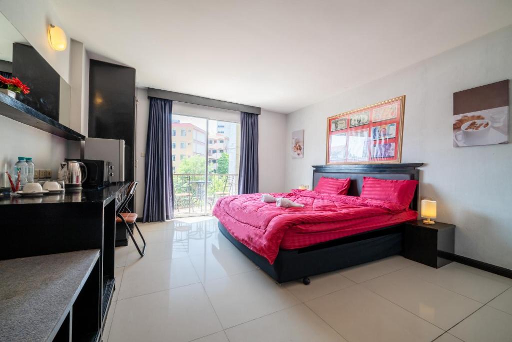 Abunawas Merry Inn at Walking Street - Resim 28