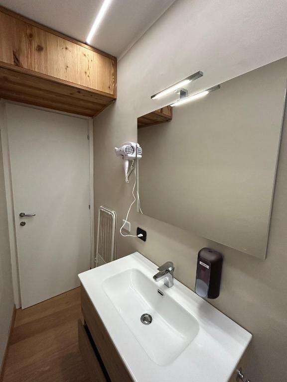 Koupelna v ubytování Residenze Vezza - Il Larice -