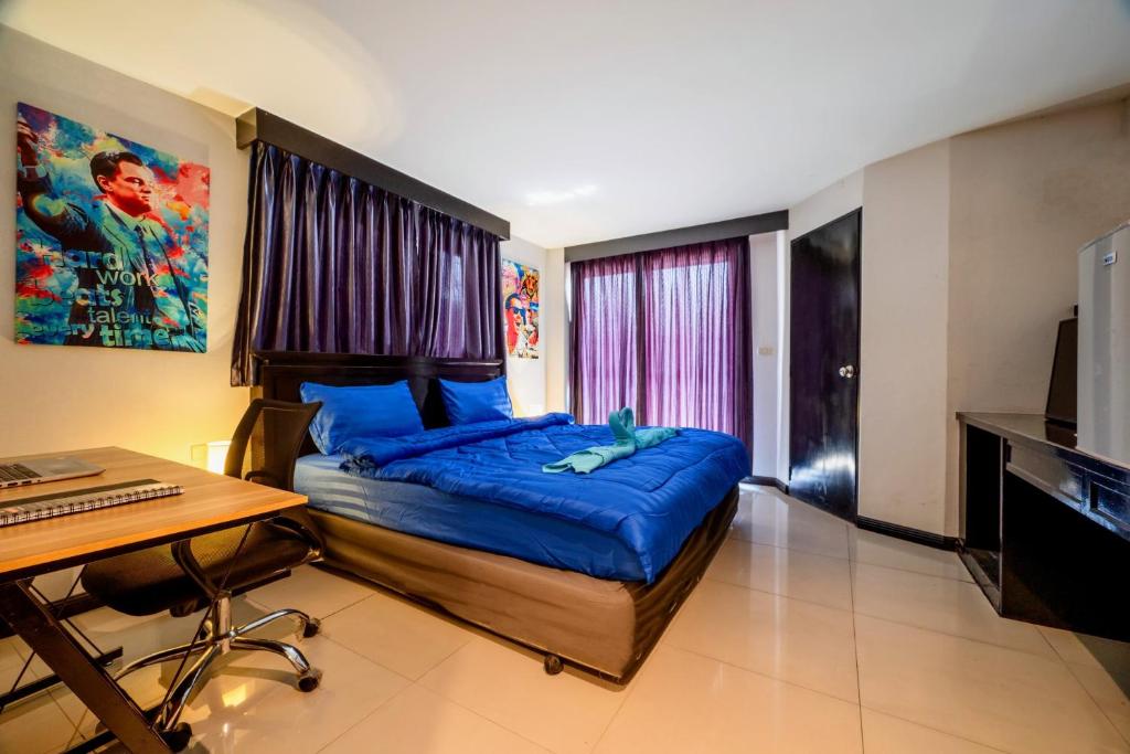 
Junior Suite with Balcony
