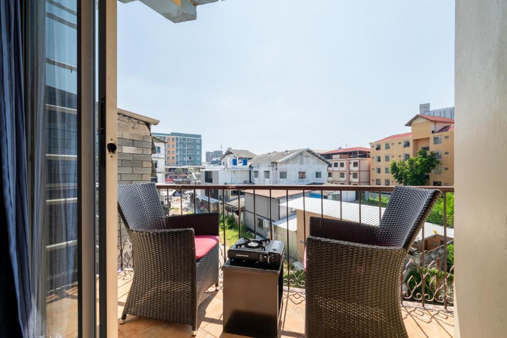 Abunawas Merry Inn at Walking Street - Resim 32