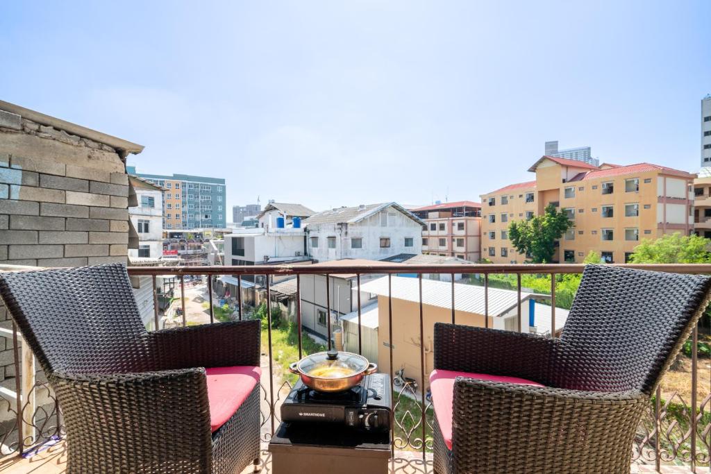 Abunawas Merry Inn at Walking Street - Resim 37