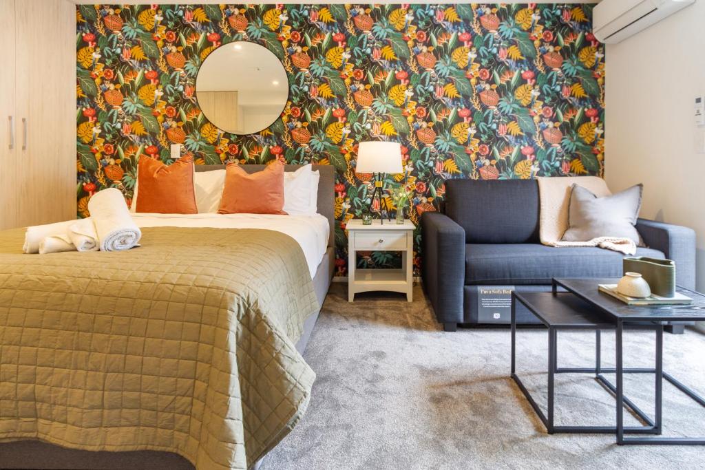 Spacious Ground-Level Studio in Central Location - Resim 7