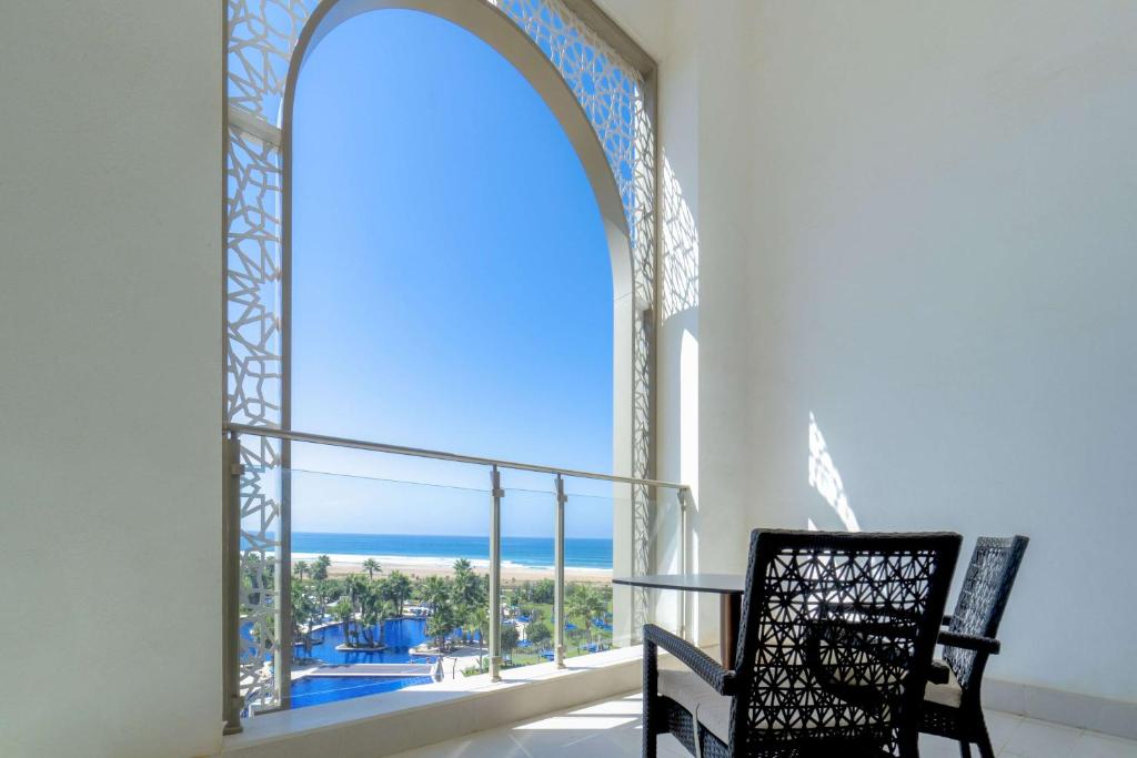 Bazén v ubytování Hilton Tangier Al Houara Resort & Spa nebo v jeho okolí