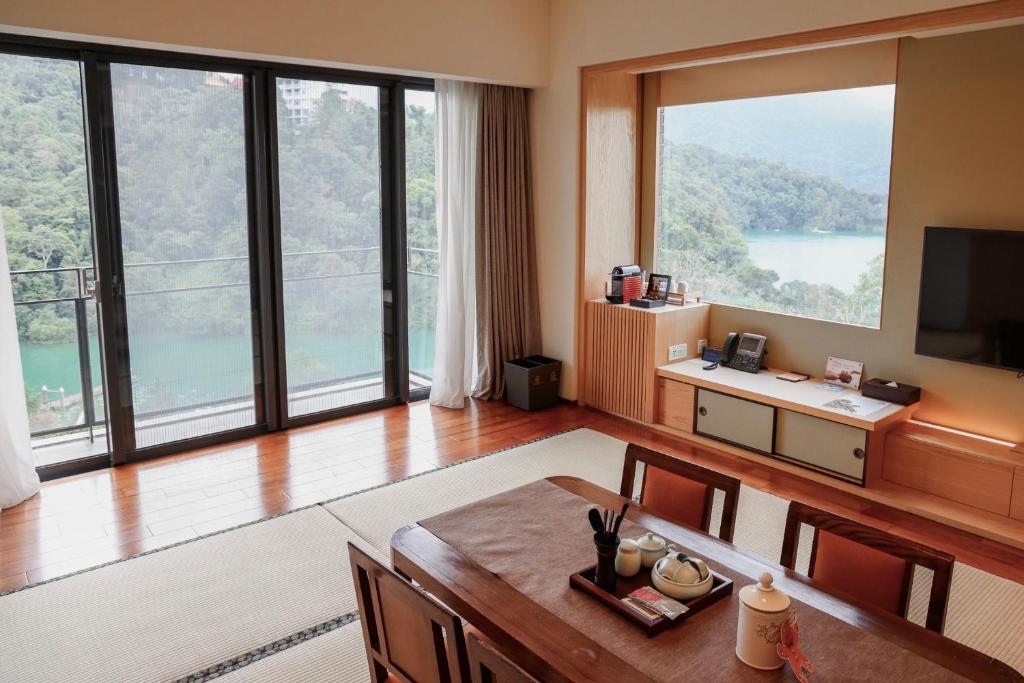 Fleur de Chine Hotel - Deluxe Japanischen Stil Berg Und See Blick Zimmer
