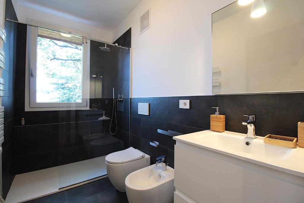 A bathroom at Casa Delle Eriche, Colli Euganei, Pool, Wifi