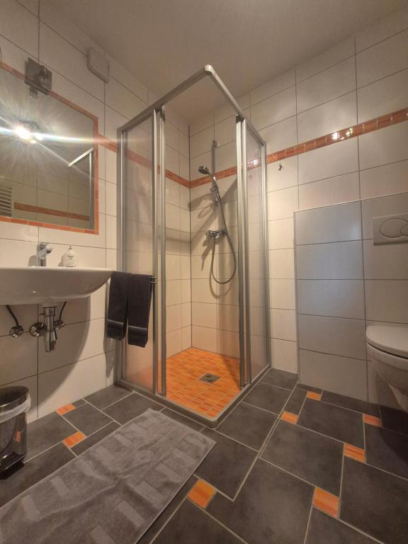 Koupelna v ubytování Haus Lorenz