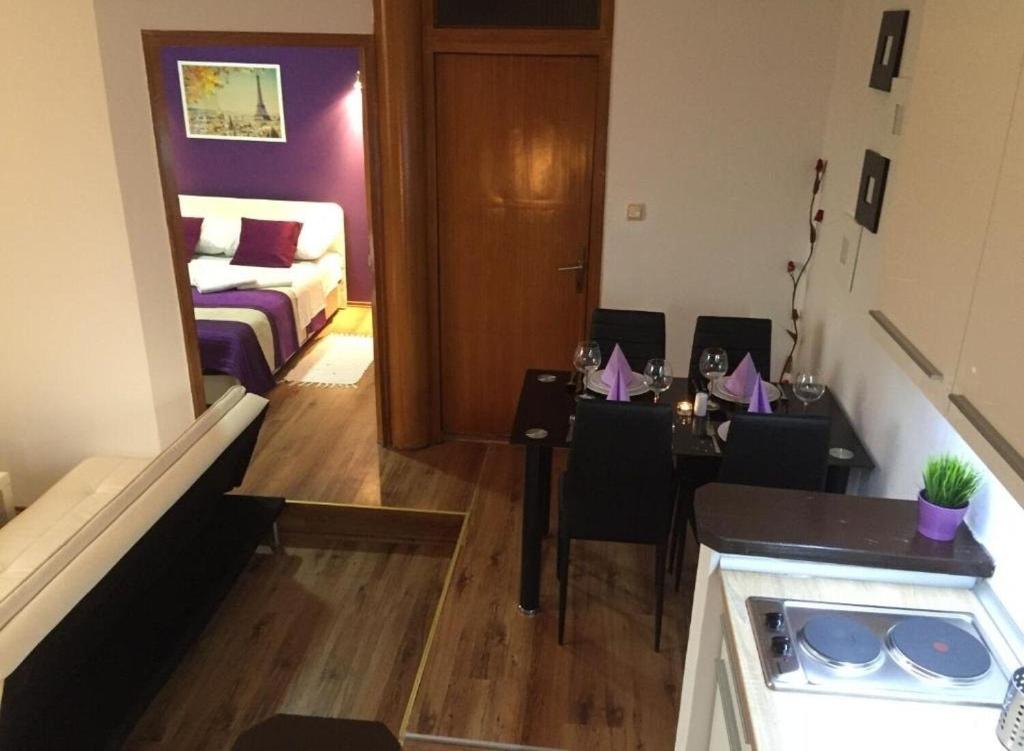 Posteľ alebo postele v izbe v ubytovaní Apartments San