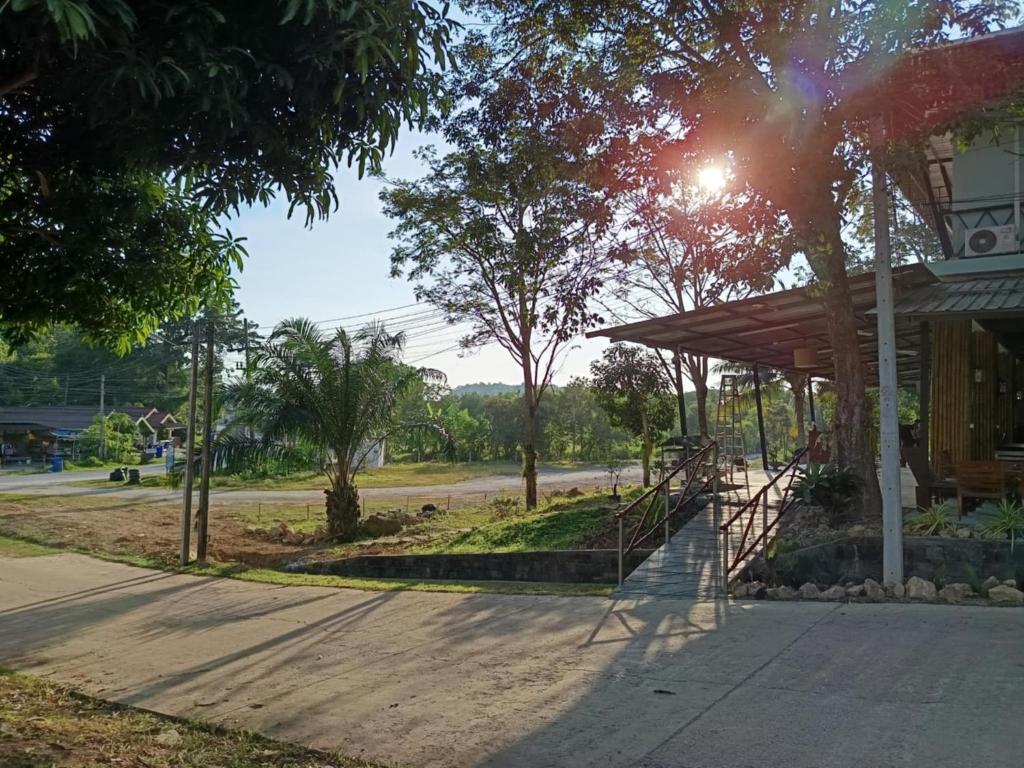 Zahrada ubytování Green Gen Hotel, Mueang Phuket