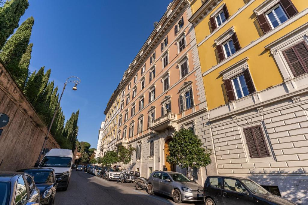 Photo from Operà Suites Pinciana in Via Veneto,  Rome, Lazio, Italy