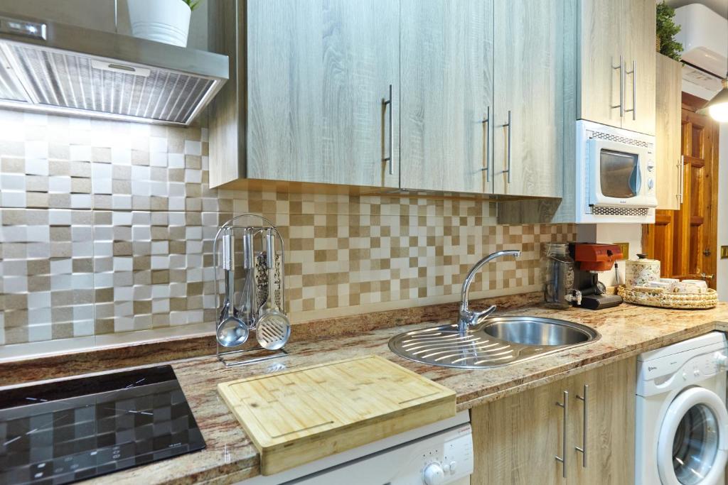 Kuchyň nebo kuchyňský kout v ubytování Casa Arroyo Colmenar