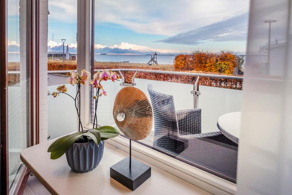 Büngers Apartment-Hotel mit Gartensauna - modern, gemütlich und strandnah - 海景小型套房 - 带阳台