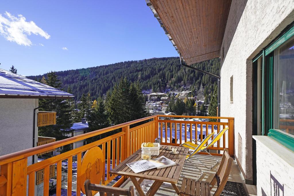 iFlat Campiglio Apartment Serodoli 2, Madonna di Campiglio — foto della struttura 1