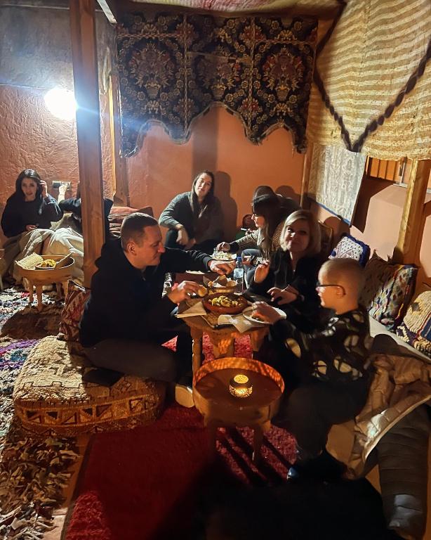 Hosté ubytování Riad La Rose Des Sables