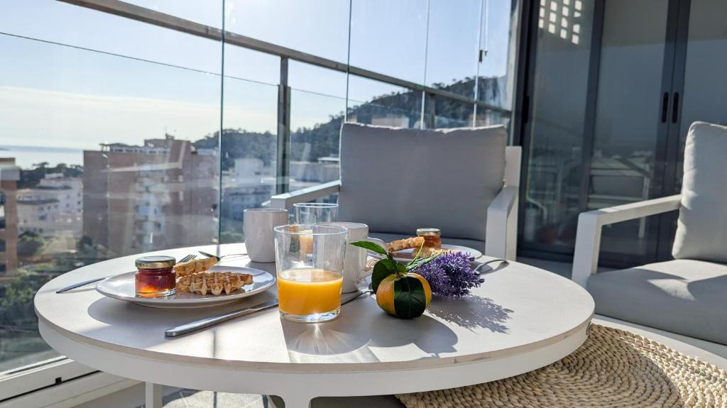 CALA ALTA lovely apartment