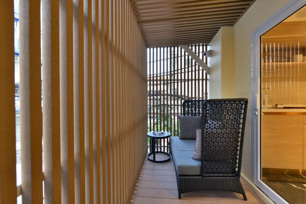 Khu vực ghế ngồi tại Victora Hostel