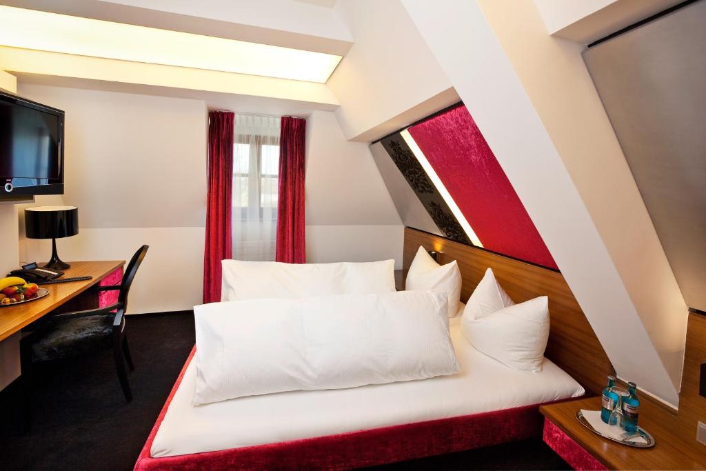 Schloss zu Hopferau - 5