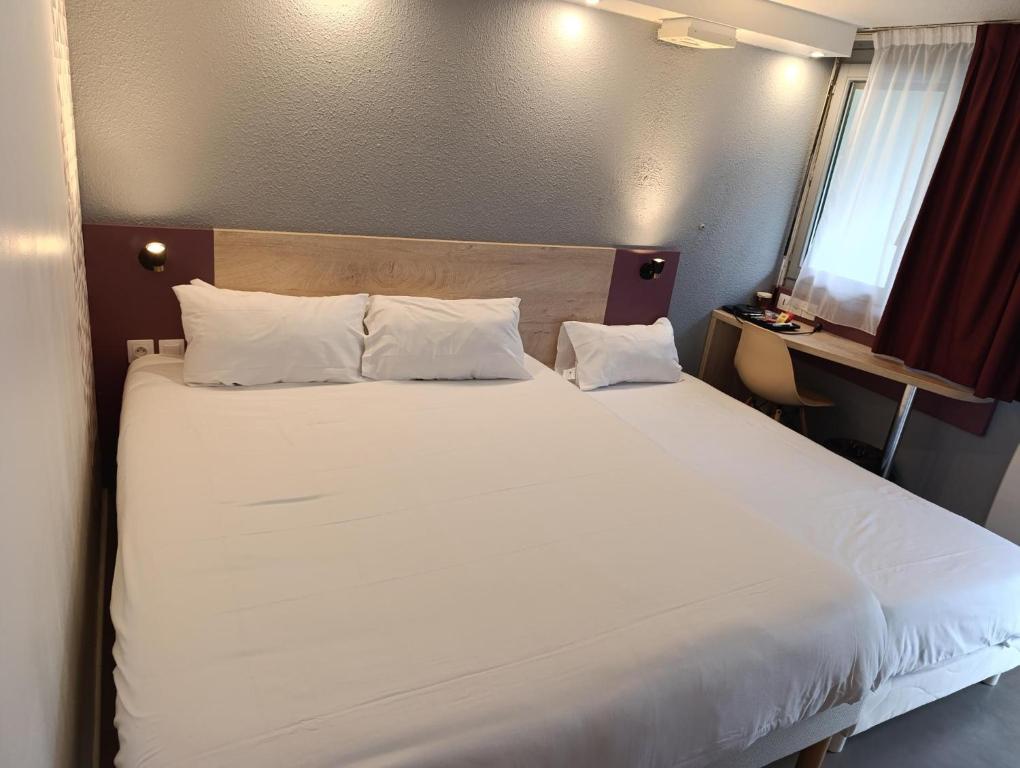 Kyriad Meaux Sud Nanteuil Les Meaux - Triple Room - 1 Double Bed 1 Single Bed