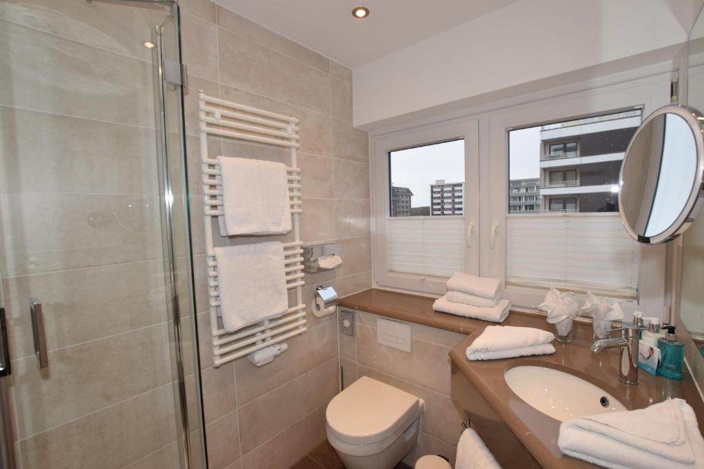 Koupelna v ubytování Hotel Wiking Sylt