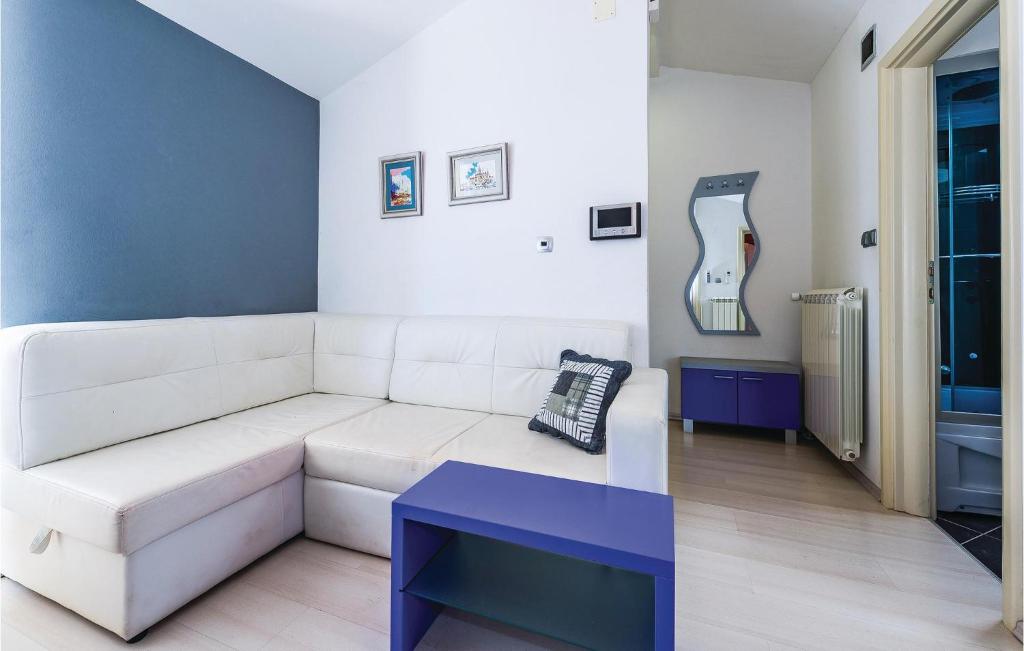 Posezení v ubytování Two-Bedroom Apartment In Vodice