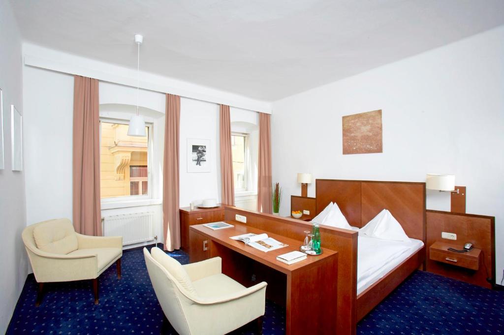 Keramikhotel Goldener Brunnen - Quarto Duplo Business
