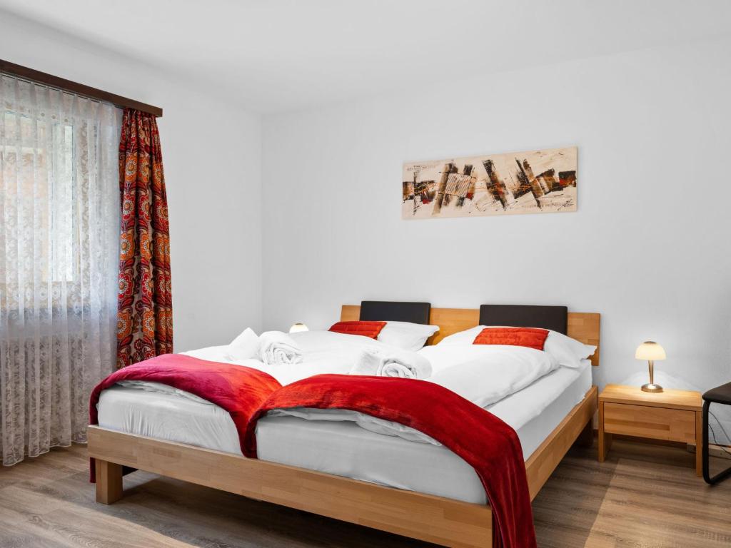 Postel nebo postele na pokoji v ubytování Apartment Silence-2 by Interhome